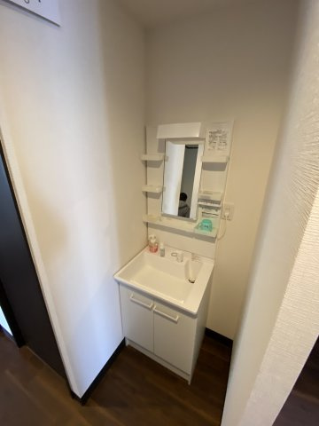 【独立洗面台】の画像