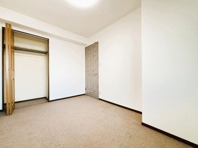 【洋室】の画像