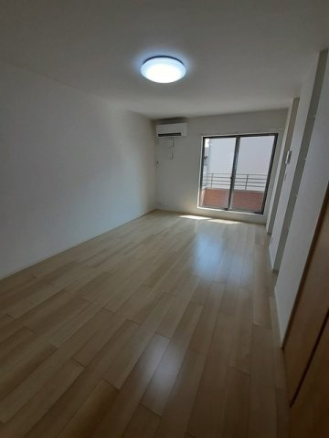 メゾン　マーベラス　　刈谷市近郊の賃貸はクラスホーム刈谷店の居間・リビング|使いやすいリビングです