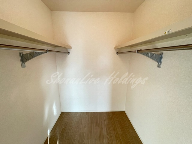 藤沢市菖蒲沢のアパートの収納