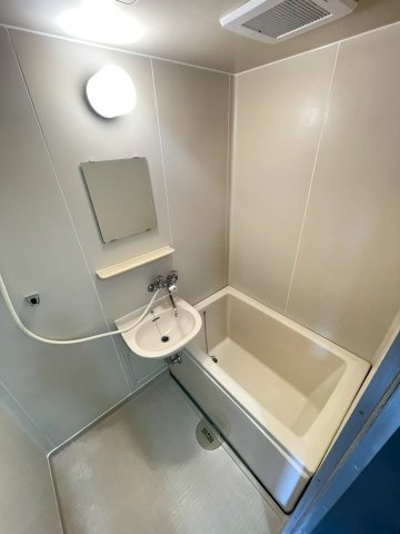 【浴室】