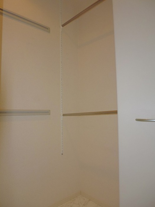 ニュル・ナインの収納