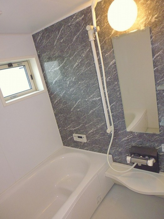 ニュル・ナインの浴室