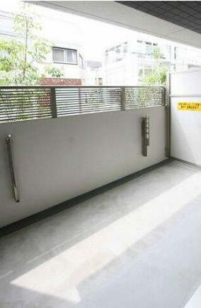 GAGAガガのバルコニー