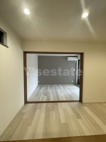 【居間・リビング】 | クレスト高安
