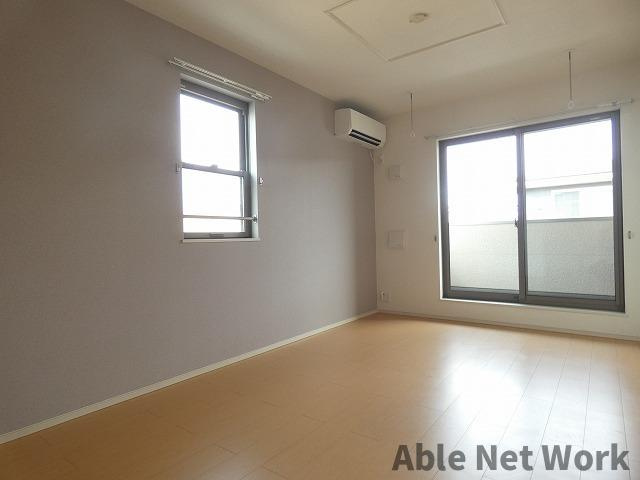 ブリアンベル・ウッドⅠの居間・リビング|6帖のLDK