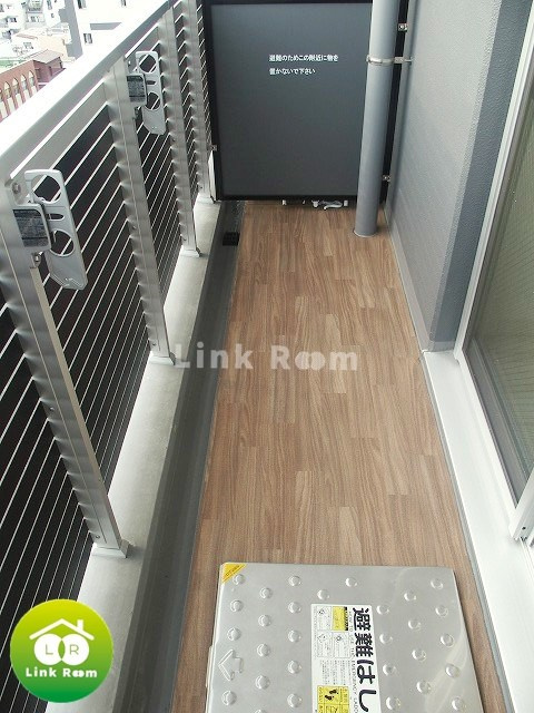 エステムプラザTOKYO RISEのバルコニー