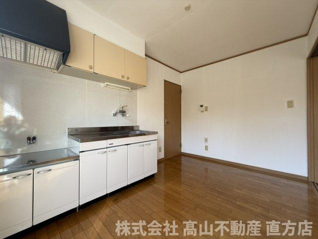 ガンダーラ光の居間・リビング