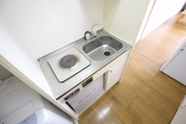 レオパレスナップアネックスのキッチン