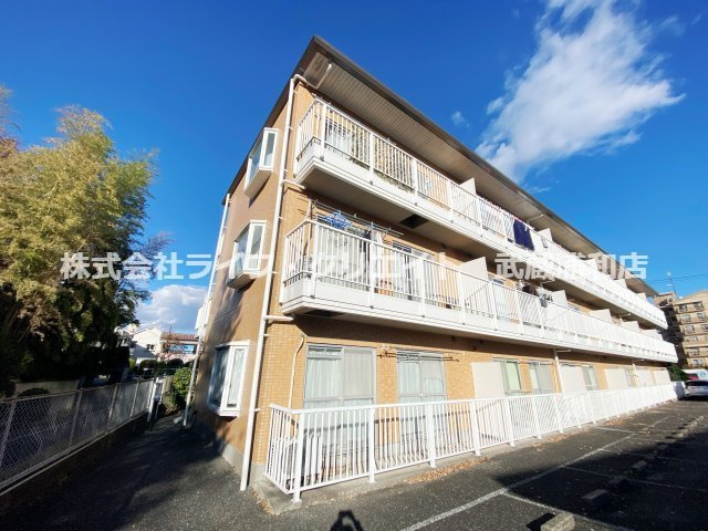 エステートピアカモシタ