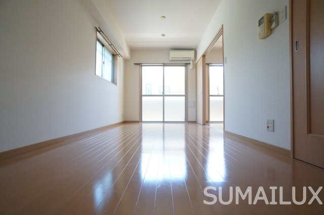 新屋敷エクシードの内装