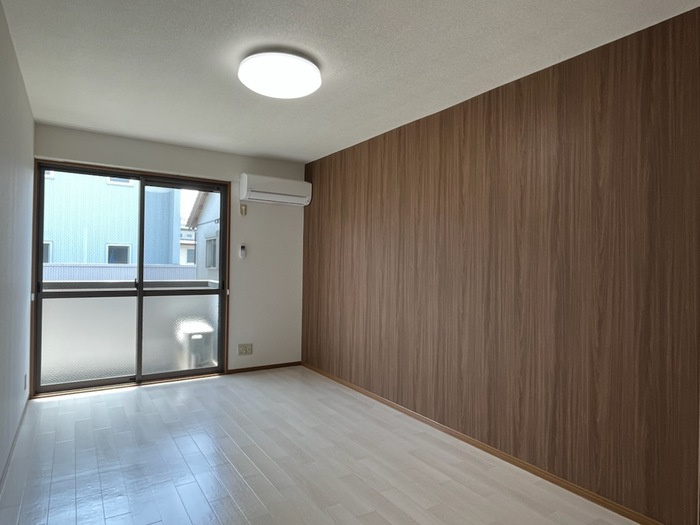 メゾン･テルシャトー D棟の内装|南洋室（７．５帖）