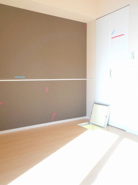 メゾン　フィル　デ　フェールの洋室|おしゃれなウォール