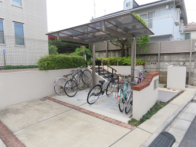 メゾン　フィル　デ　フェールのその他|駐輪場