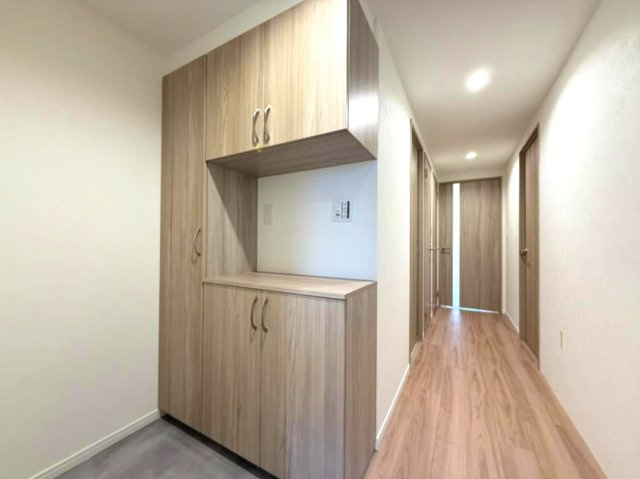 アールヴェール荻窪北の玄関