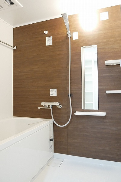 Nステージ上野の浴室