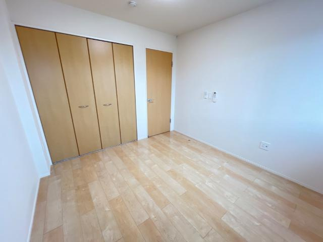 ロビンⅢの洋室|洋室/西側