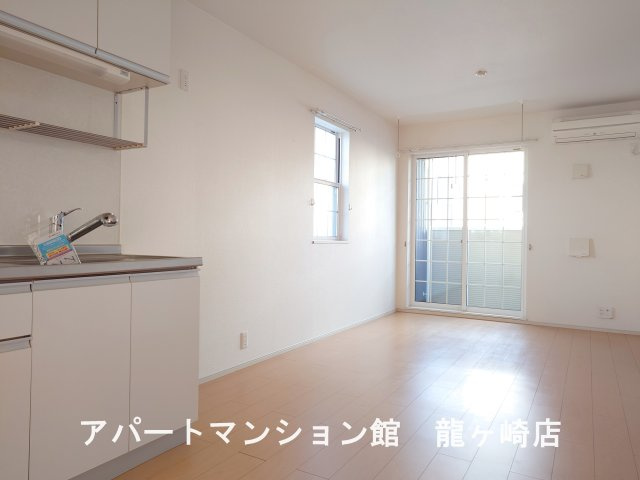 サニーヒルズコートの居間・リビング