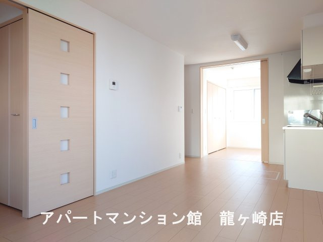 サニーヒルズコートの居間・リビング