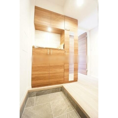 【玄関】 | クレール・ドゥ・リュンヌ