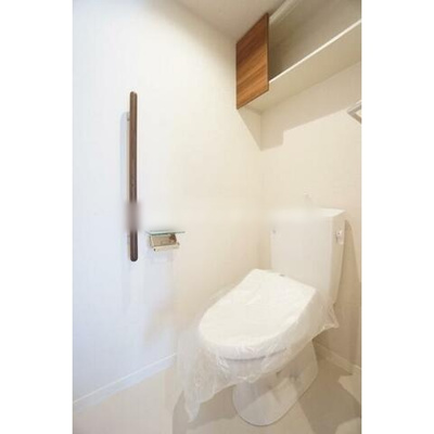 【トイレ】 | クレール・ドゥ・リュンヌ