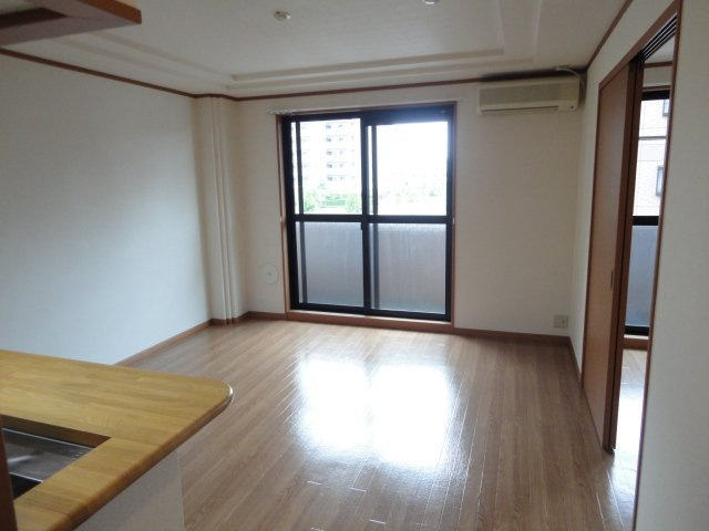 クレア・ハウスの居間・リビング