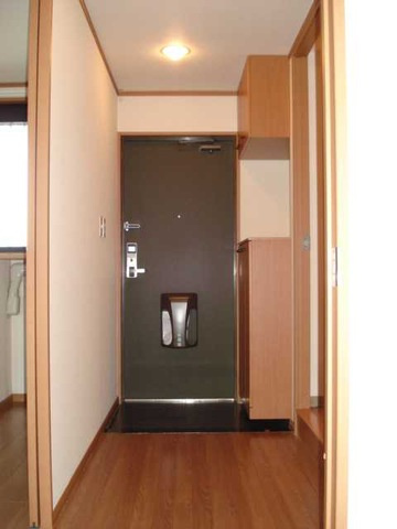 クレア・ハウスの玄関