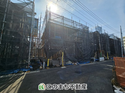 【外観】 | ブルーミングガーデン宇都宮市中戸祭1丁目　3号棟 | 建築中現地写真（同社施工の完成物件・モデルハウスがご見学できます）