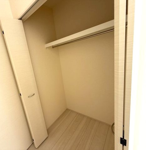 ブルーミングガーデン高崎市日高町　1号棟（平屋）　の収納|1階洋室１収納です