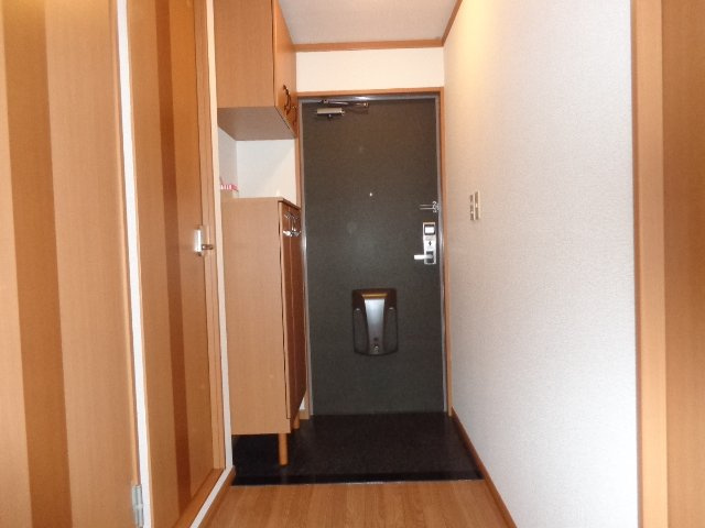 グランチェスタの玄関|玄関