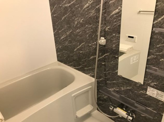 【浴室】 | Front du lac