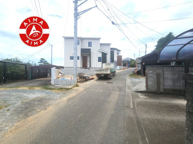 糸島市前原駅南1丁目第3-3棟(1号棟)の前面道路含む現地写真|見学の時間などお気軽にお問い合わせ下さい。