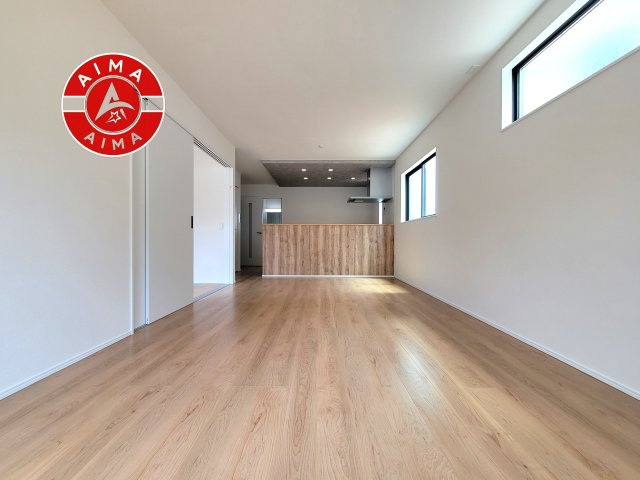 糸島市前原駅南1丁目第3-3棟(1号棟)の居間・リビング|多くの時間を過すことになるリビングだからこそ、いつも穏やかな空間・解放感が味わえ毎日が充実します。