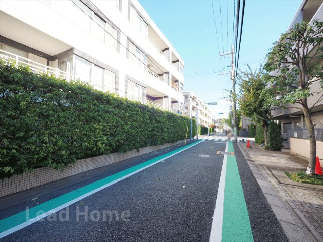 【その他】 | D'グランセ学芸大学 | 前面道路