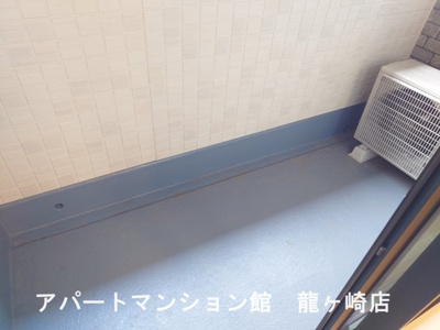 【バルコニー】 | ポスト　フォルトナートＢ
