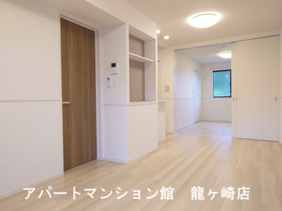 【居間・リビング】 | ポスト　フォルトナートＢ | ※写真は全て203号室を使用