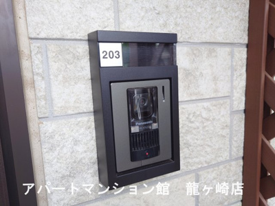 【セキュリティ】 | ポスト　フォルトナートＢ