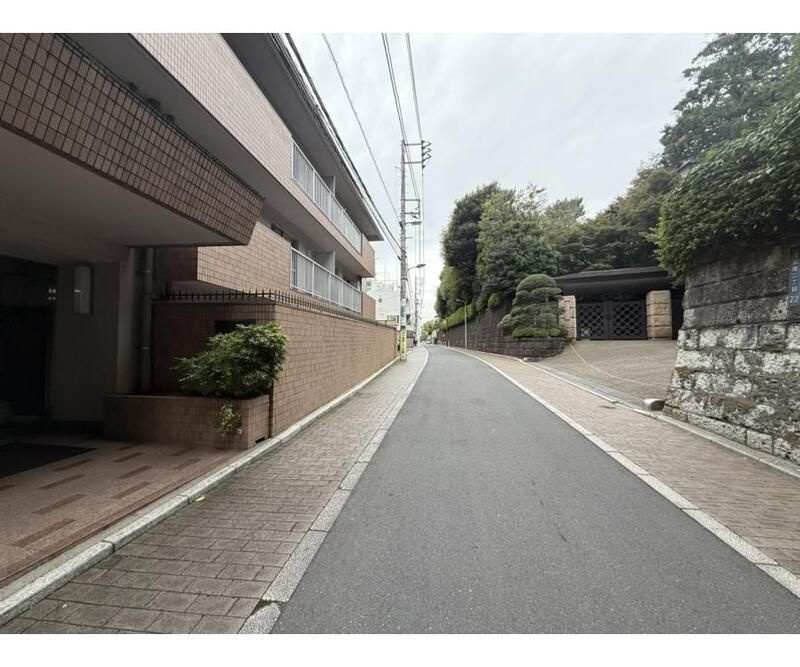 広尾ハイツ