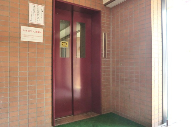 ゴールドマンション小熊ＰＡＲＴ２のその他共用部分|★エレベーターを１基・完備しています★