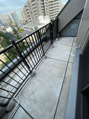 RELUXIA墨田東向島のバルコニー