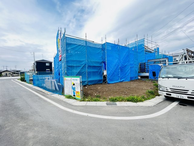 新築　前橋市青柳町　9号棟の前面道路含む現地写真|現地写真　南側接道幅員約6ｍ　東側接道幅員約6ｍ