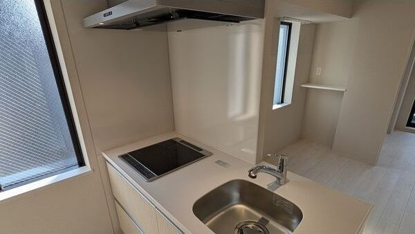 ザ・レジデンスパーク栄のキッチン