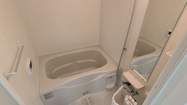 ザ・レジデンスパーク栄の浴室