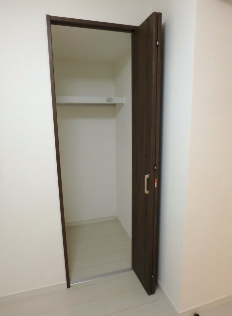 杉並区井草１丁目のアパートの収納