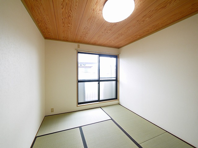 三条大路Sマンションの和室