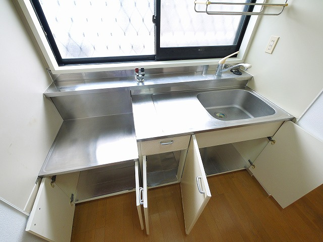 三条大路Sマンションのキッチン
