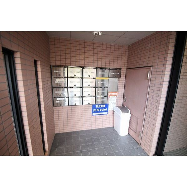 アピテ相川の外観