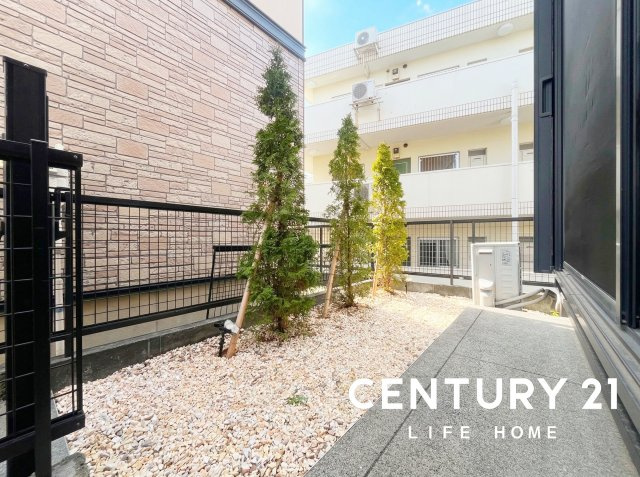 【庭】 | 東急東横線「東白楽」中古戸建 | お庭が付いています