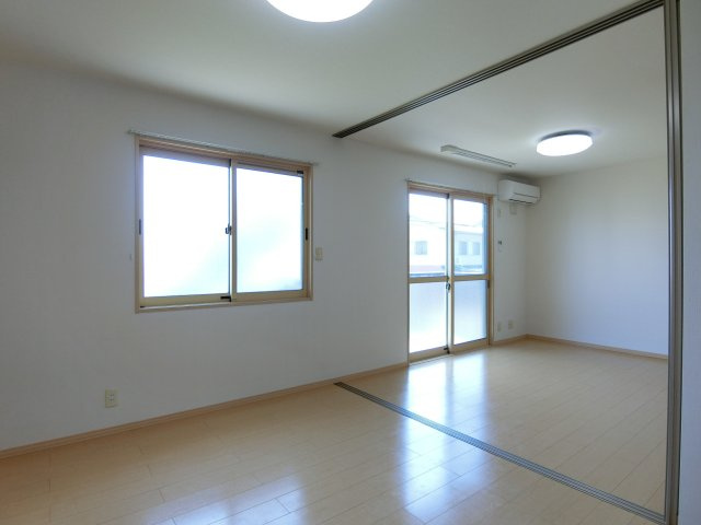 デュランタA棟の洋室|イメージ202号室の写真