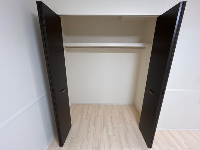 川口市大字道合字久保前　アパート新築工事の収納|クローゼット（イメージ）